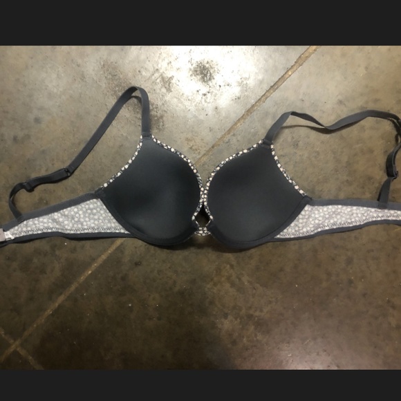 flower pattern bra 32B - Picture 3 of 5